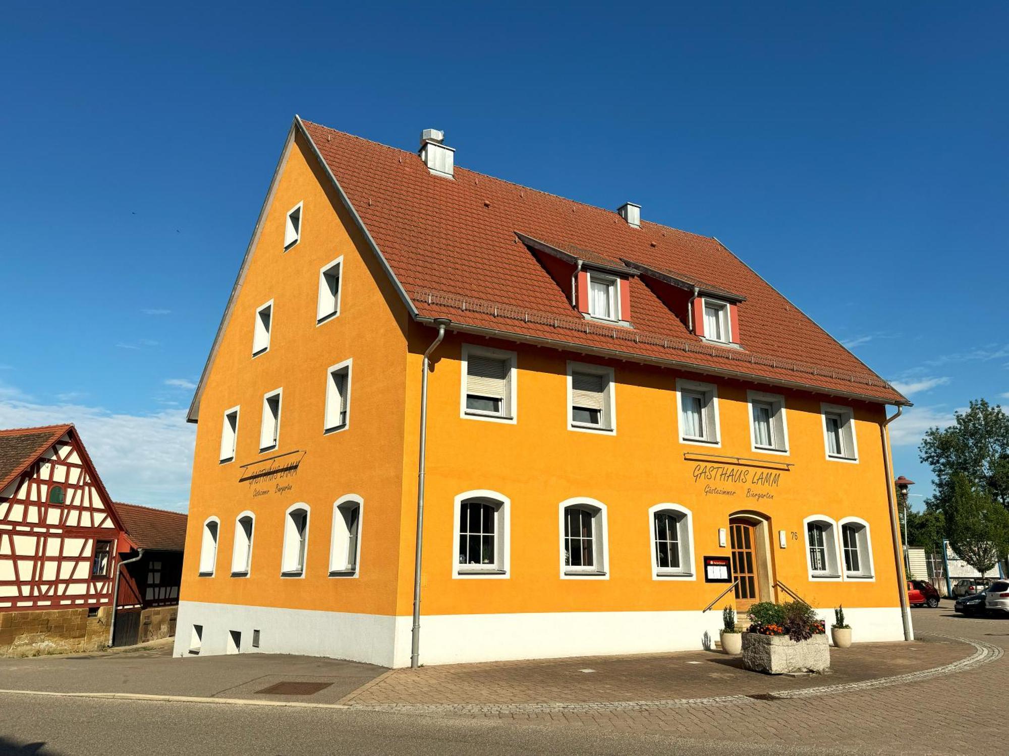 Gasthaus Lamm 노이엔슈타트 암 코허 외부 사진